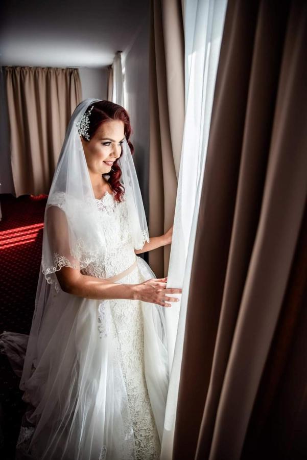 Hotel Dennis Medias Luaran gambar